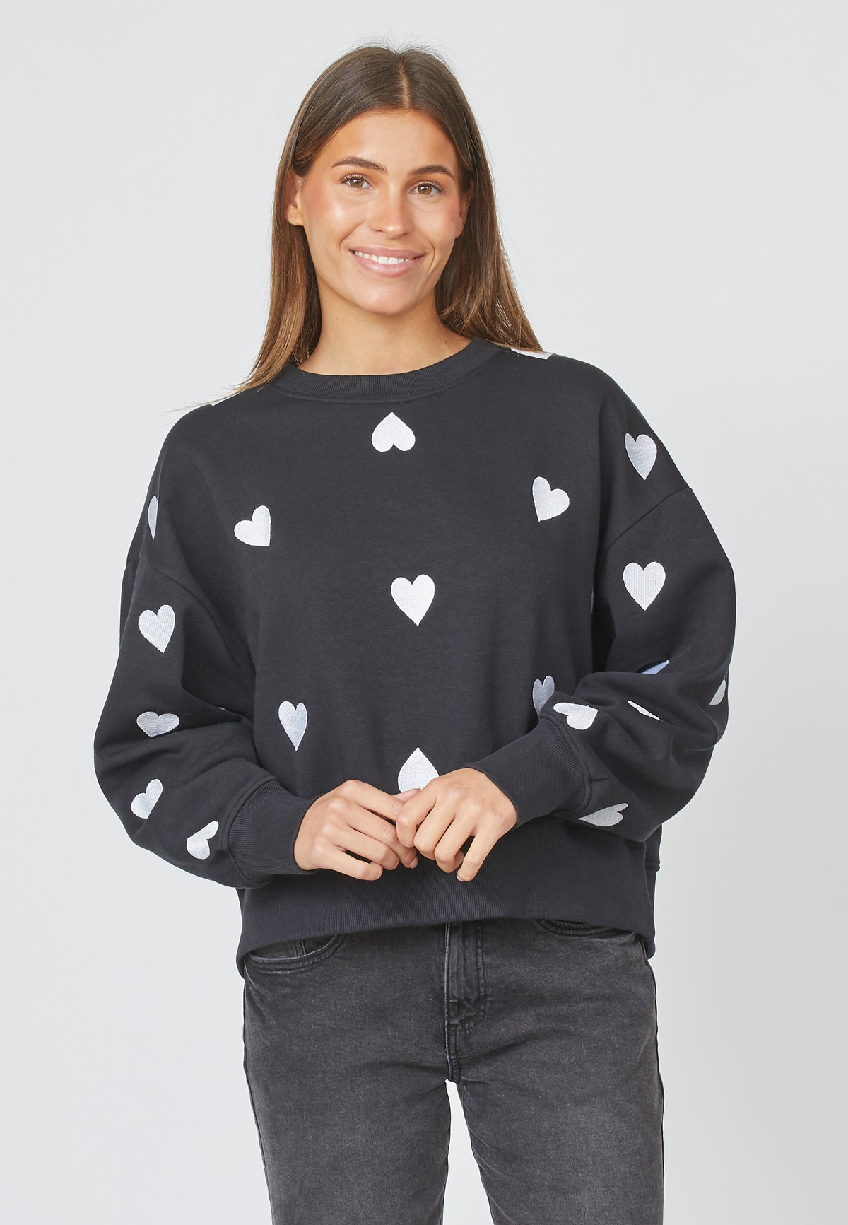 Hike Sweat - Heart Black