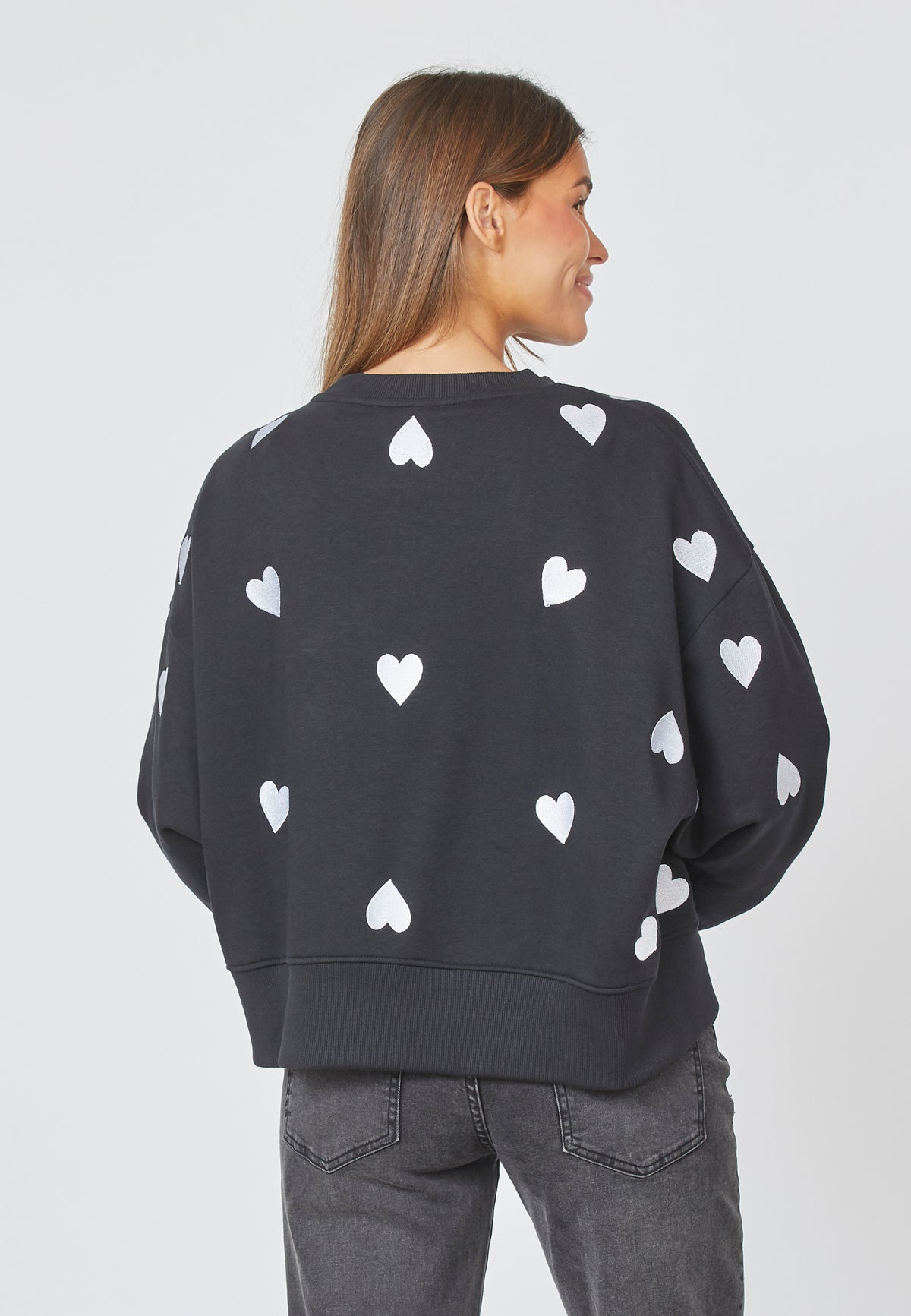 Hike Sweat - Heart Black