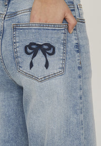 Owi-W Jeans Bow